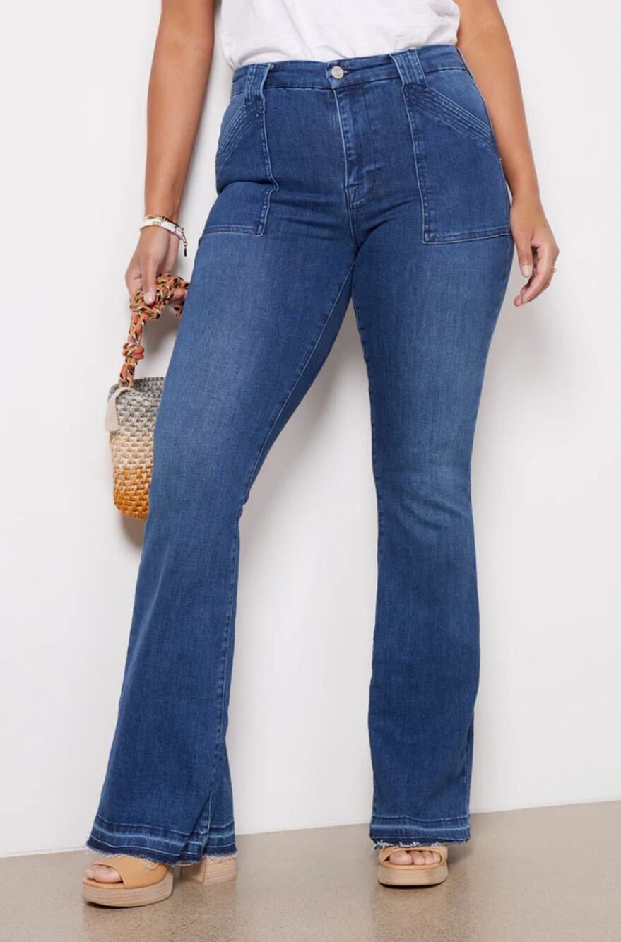 FRAME Le High Flare Trapunto Stitch Jeans in Aurora Size 33